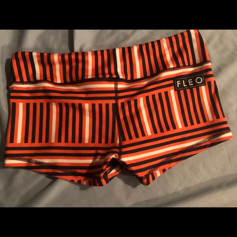 Fleo shorts- originals